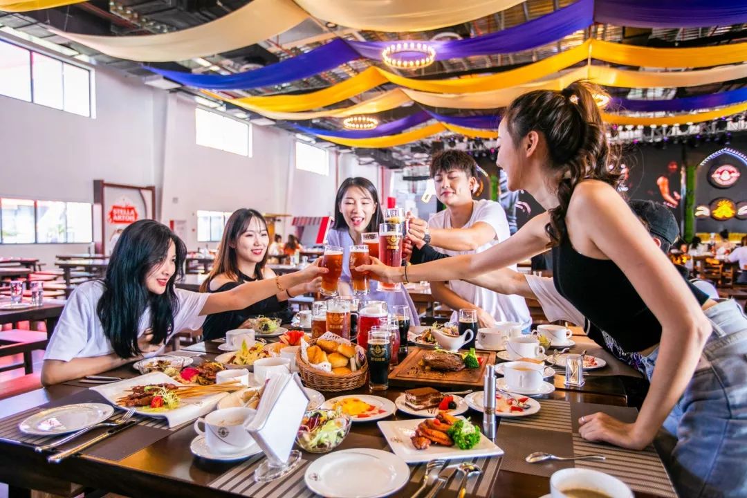 報(bào)告:我想去百威中國(guó)那個(gè)啤酒展覽館打卡品美酒佳肴|國(guó)潮范這么閃 - 第31張 - 會(huì)展活動(dòng)策劃CCASY.COM 報(bào)告:我想去百威中國(guó)那個(gè)啤酒展覽館打卡品美酒佳肴|國(guó)潮范這么閃 - 第31張