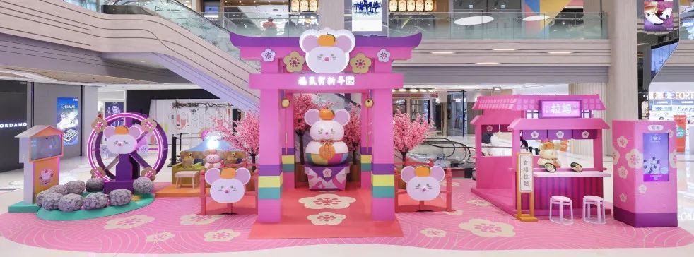 這等歡樂(lè)可愛(ài)的商場(chǎng)美陳展覽活動(dòng)將一一刷新了你的朋友圈 - 第76張 - 會(huì)展活動(dòng)策劃CCASY.COM 這等歡樂(lè)可愛(ài)的商場(chǎng)美陳展覽活動(dòng)將一一刷新了你的朋友圈 - 第76張