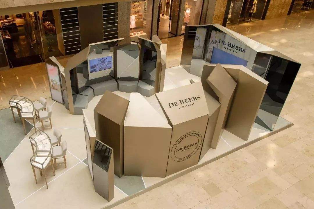 De Beers愛(ài)無(wú)限快閃店策劃