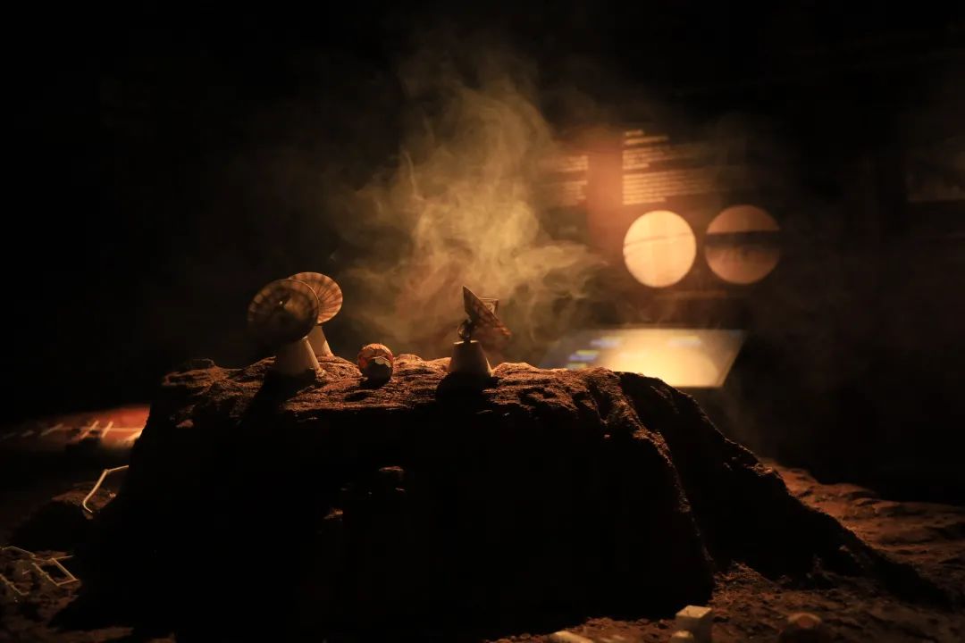火星2035沉浸式科學(xué)藝術(shù)展覽活動策劃科幻成分太足了 - 第1張 - 會展活動策劃CCASY.COM 火星2035沉浸式科學(xué)藝術(shù)展覽活動策劃科幻成分太足了 - 第1張