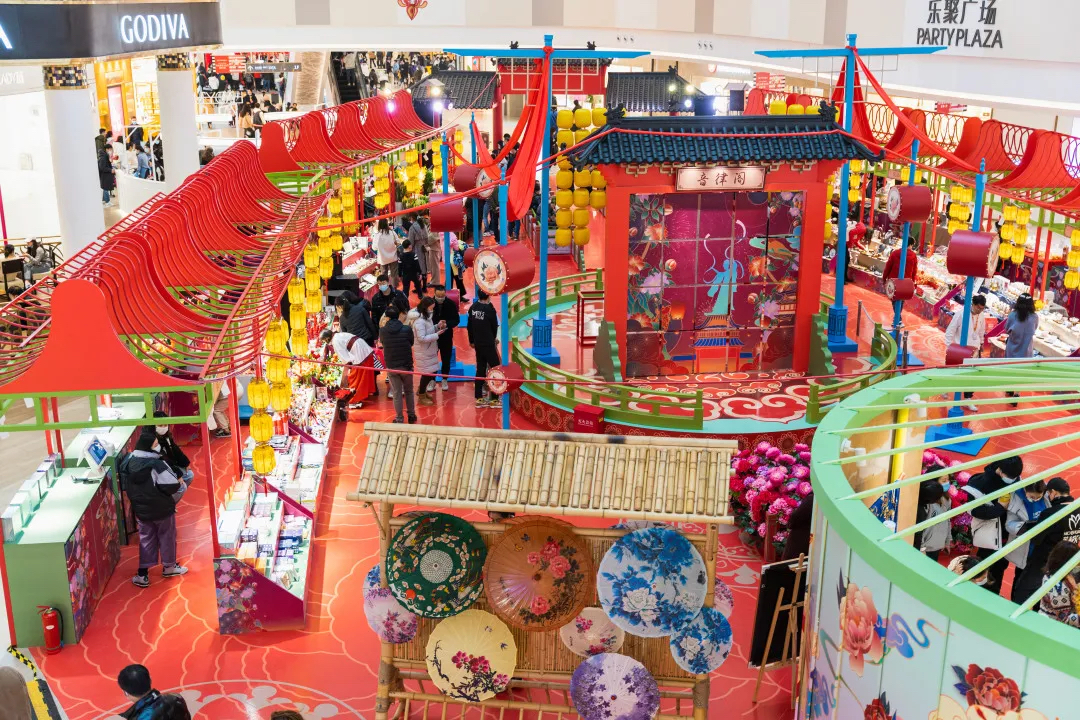國(guó)風(fēng)年宵創(chuàng)意市集活動(dòng)策劃活脫脫的一場(chǎng)大型春節(jié)園游會(huì)，熱鬧繁華