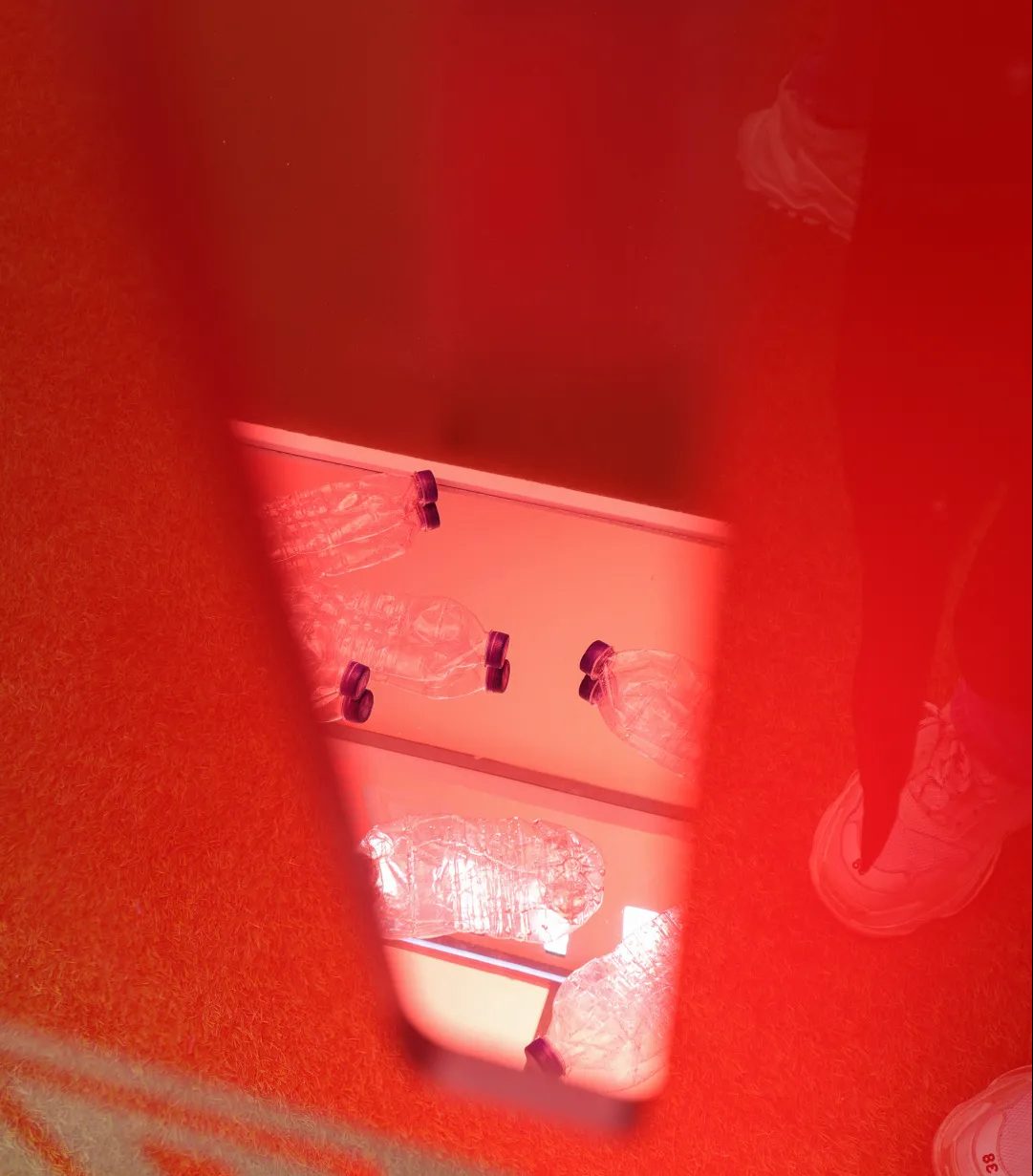 可口可樂藝術(shù)展覽活動(dòng)策劃主角竟是10萬多個(gè)可回收飲料瓶 - 第4張 - 會(huì)展活動(dòng)策劃CCASY.COM 可口可樂藝術(shù)展覽活動(dòng)策劃主角竟是10萬多個(gè)可回收飲料瓶 - 第4張
