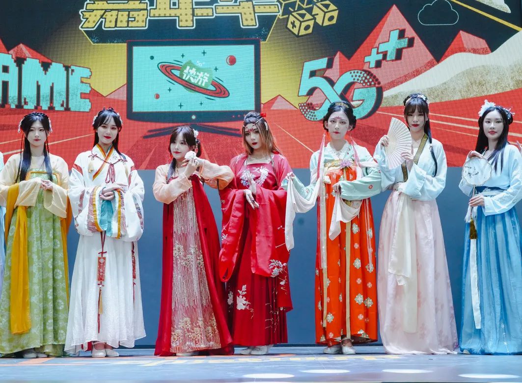 2021CJ中國移動云游戲展覽活動策劃上演著激烈的頭號玩家競速，贊！